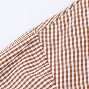 Camicetta da donna a quadri gingham a maniche lunghe <span class=keywords><strong>con</strong></span> colletto a risvolto, vestibilità ampia, <span class=keywords><strong>con</strong></span> <span class=keywords><strong>cintura</strong></span> in vita <span class=keywords><strong>con</strong></span> fibbia effetto tartaruga - Product Image 4