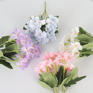 Bouquet d'hortensias artificiels en soie, fleurs roses, blanches et bleu clair, style campagnard, arrangement floral décoratif pour la maison et le jardin - Product Image 4
