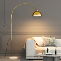 Lampe sur pied moderne minimaliste d'inspiration nordique, style pêcheur, avec base en marbre et métal, télécommande à intensité variable, pour salon et chambre à coucher