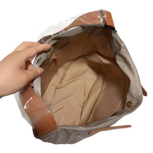 Bolsa de Playa de Gran Capacidad para Mujer, Plegable, Resistente a la Arena, Manta de Picnic, Perfecta para <span class=keywords><strong>Piscina</strong></span>, Camping y Playa - Product Image 4