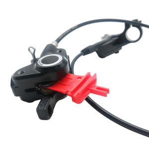 Bouchon de purge de frein pour VTT, entretoise de frein à disque <span class=keywords><strong>hydraulique</strong></span>, pièces de <span class=keywords><strong>réparation</strong></span>, outils de vélo en plastique AI CYCLING BB01 Rouge - Product Image 2
