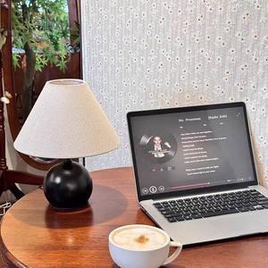 Lámpara de Escritorio de Estilo Nórdico Retro Wabi-Sabi, Lámpara de Mesa Romántica Cálida de Tela Decorativa Francesa Vintage - Product Image 5