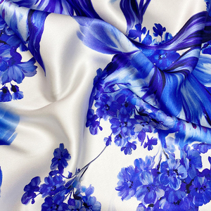 Italy Vietnam Custom Digital Print New <strong>Wholesale</strong> <strong>Charmeuse</strong> 100% Mulberry <strong>Silk</strong> Satin Floral Printed <strong>Fabric</strong> for <strong>Silk</strong> Gown Dresses - Product Image 5