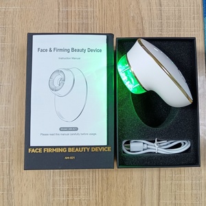 Appareil de beauté avec fonction d'aspiration sous vide pour le remodelage du visage, masseur facial professionnel à micro-courant, lifting et raffermissement de la peau - Product Image 2