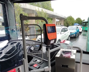 Machine de billetterie de bus d'usine avec lecteur de cartes Mifare Desfire, scanner de codes <span class=keywords><strong>QR</strong></span>, prise en charge API et application de portefeuille électronique - Product Image 5