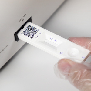 Analyseur POCT quantitatif d'immunoessai par fluorescence sèche pour la progestérone canine, le FSAA félin, le <span class=keywords><strong>CCRP</strong></span> et le T4 – Dispositif de test rapide pour cliniques vétérinaires - Product Image 3