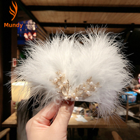 Épingle à cheveux en plumes naturelles pour la décoration intérieure, la décoration de bagages, cadeau pour petite amie, portrait de studio, événement culturel, fête traditionnelle