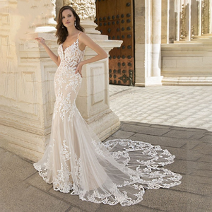 Luxury Wedding Gowns for Slim Brides - Elegant & Stylish
