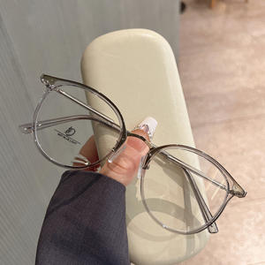 เฉียนไนแว่นตาทรงกลมสำหรับผู้หญิง TR90 แว่นอ่านหนังสือป้องกันแสงสีฟ้า T3-8275 - Product Image 5