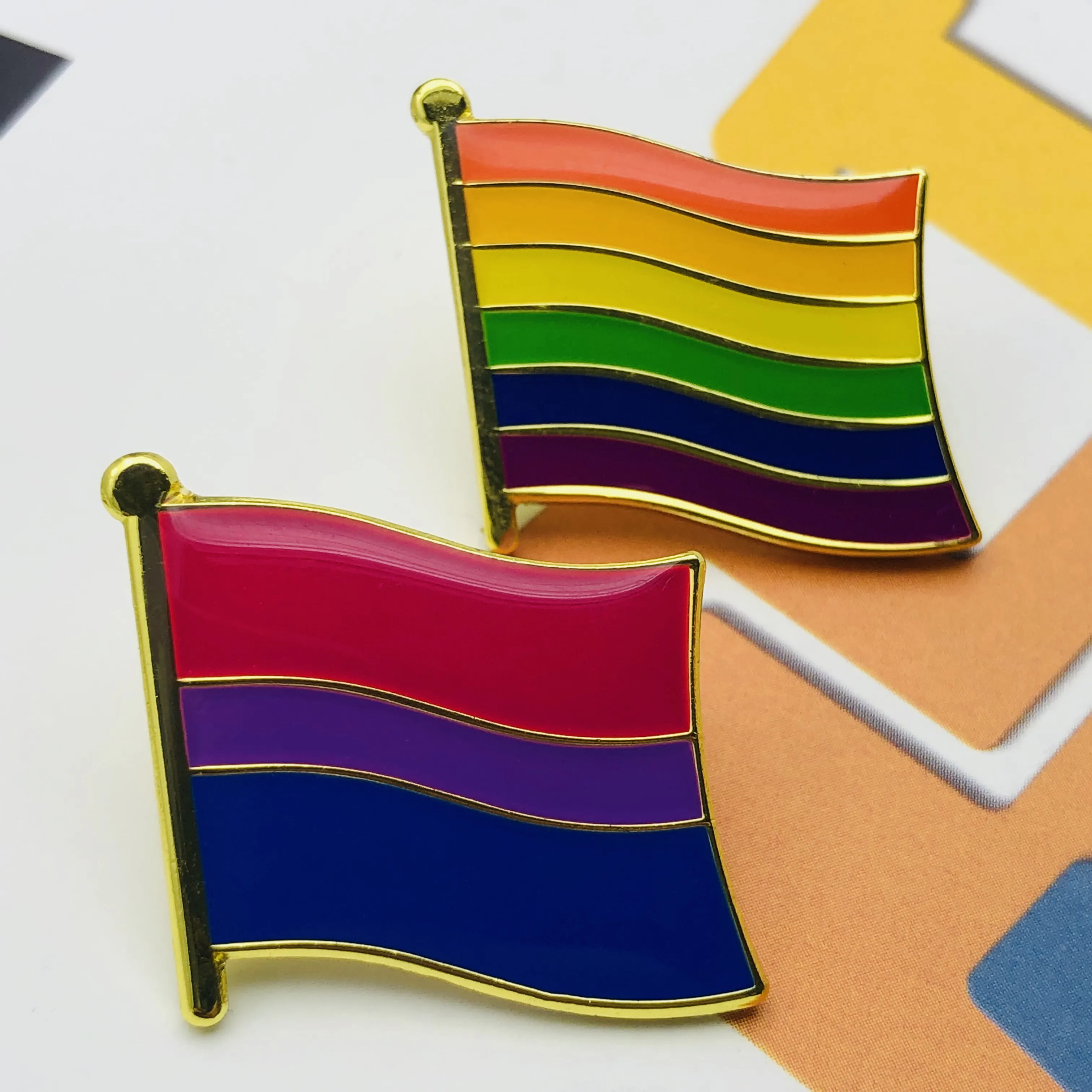 Customized Lgbt Pride LGBTQ Accessories Twin Flag Lapel Pins Custom Made Epoxy Enamel Metal Flag Pin