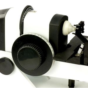 Lensómetro Manual ML-4 de Aist Optics con Alta Precisión de ±0.25D para Uso Oftálmico Profesional y Tiendas de Óptica - Product Image 4