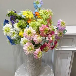 ดอกคลีมาติสประดิษฐ์แบบก้านเดี่ยว ยี่ห้อโมเนต์การ์เดน ดอกไม้ผ้าไหมสไตล์ยุโรป สำหรับตกแต่งบ้าน - Product Image 2