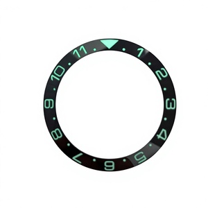 Montre 007 38 mm à double fuseau horaire noire avec insert de lunette en céramique luminescent vert et fonction inclinée - Product Image 4