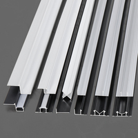 Profilé de plafond suspendu en forme de croix en alliage d'aluminium, bande décorative pour bordure de plafond pour plafond en plaque de plâtre dissimulée