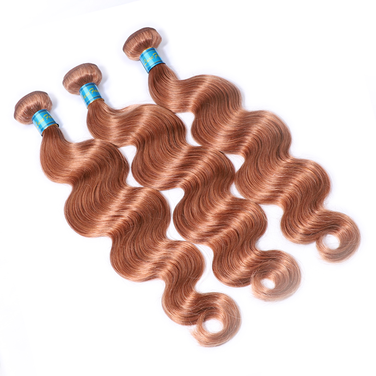 30 #   faisceau de cheveux ondulés