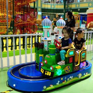 Jeu d'arcade de train électrique à double voie de Newcastle, avec machine à bascule, pour enfants, fonctionnant à monnayeur - Product Image 3
