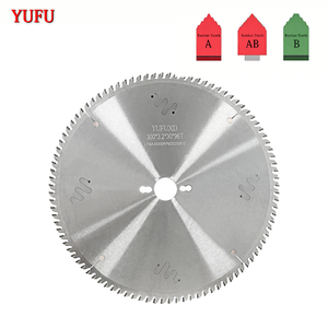 Lame de scie à table diamantée YUFU, forme en W, denture Kunlun, diamètre extérieur 300 mm, trou central 30 mm, 96 dents - Product Image 1