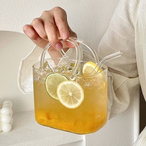 <strong>Creative</strong> Transparent <strong>Glass</strong> Handbag Cup with Lid and Straw for On-the-Go Drinkware - Product Image 4