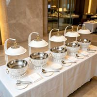Chauffe-Plats Rond Commercial Élégant Blanc à Couvercle Suspendu 8L pour Service de Mouton Rôti Vintage, Bistro & Fêtes Haut de Gamme