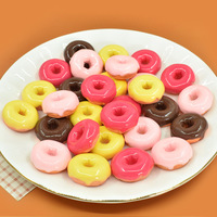 25mm Coloré Donut Résine Flatback Cabochon pour Diy Scrapbook Crème Colle Téléphone étui Épingle À Cheveux Décoration Réfrigérateur Aimant