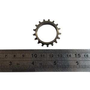 ตัวเว้นระยะเฟืองเครื่องยนต์ที่ออกแบบอย่างแม่นยำ พร้อมความแม่นยำในการตัดเฉือนด้วยเครื่อง CNC เพื่อการจัดตำแหน่งที่แม่นยำและการทำงานของโซ่ที่มั่นคง - Product Image 3