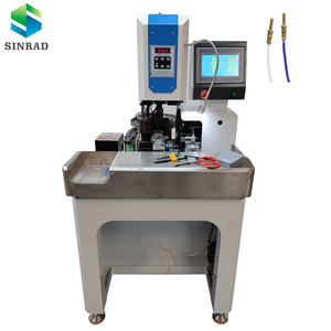 Machine de sertissage semi-automatique pour bornes circulaires avec fonction de dénudage et de torsion pour broches tournées et connecteurs D-Sub - Product Image 1