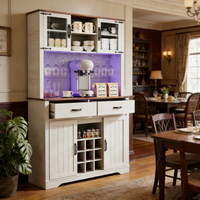 2026 Farmhaus-Küchenschrank mit Kaffeebar, Weinregal, LED-Beleuchtung, Glastüren, Buffet-Sideboard, Holzaufbewahrung für Zuhause