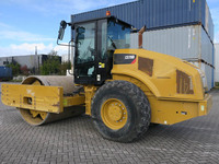 Compacteur vibrant à tambour unique lourd avec cabine climatisée isolée pour la protection du conducteur contre le bruit et la poussière tout au long de la journée de travail