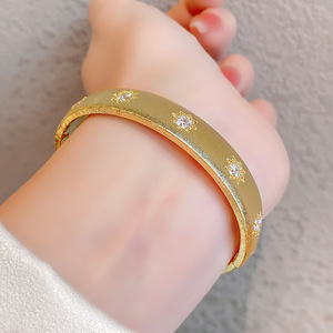 Vintage Style Brushed Bangle 18K Gold <b>Copper</b> Alloy Jewelry Women's <b>Bracelet</b> Anniversary Gift - Product Image 2