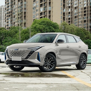 Nouvelle voiture chinoise 2023 Changan Oushang <span class=keywords><strong>Z6</strong></span> Énergie Nouvelle 150KM Flagship PLUS Modèle de stationnement intelligent - Product Image 1