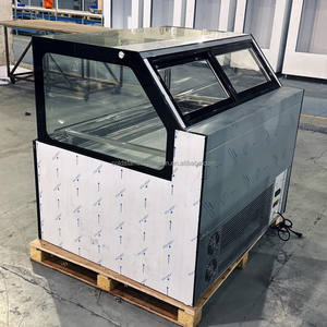 Congélateur vertical pour gâteaux glacés de supermarché avec porte à charnières - Gamme de températures de -18 à -22 degrés pour les pâtisseries - Product Image 4