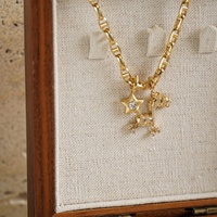 Pendentif en or 18 carats avec diamants naturels et émail, design unique petit cheval, bijoux pour fiançailles, mariage et fêtes