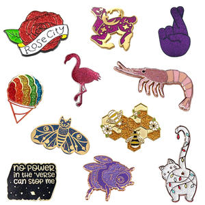 Dessin animé personnalisé <span class=keywords><strong>chat</strong></span> crevettes abeille paillettes Badge blague <span class=keywords><strong>Phrase</strong></span> métal broche ensemble expression humoristique bande dessinée Con Pop Culture marchandise cadeau - Product Image 1