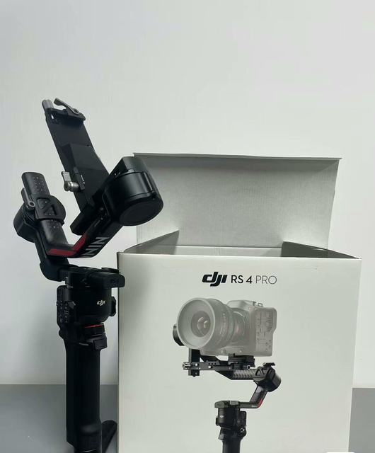 Original RS 4 Pro Ronin Gimbal Stabilizer 4.5kg (10lbs) Payload Capacity With a 20% Increase in Motor Torque