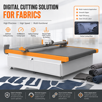 Machine de découpe automatique de tissus à couteau oscillant CNC pour le coton, le denim, le polyester, le lin, les textiles tricotés et les matériaux vestimentaires