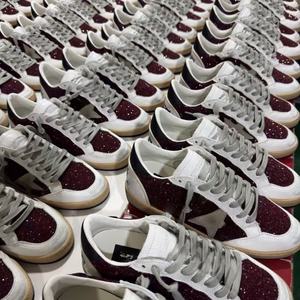 Chaussures de marche décontractées de luxe pour hommes et femmes, baskets de sport de haute qualité, respirantes et amortissantes pour l'extérieur - Product Image 3