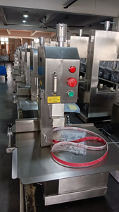 電動1650肉カッターチョッパークラッシャー冷凍魚/骨/鶏肉/豚肉/牛肉/牛/羊/切断のこぎり加工機価格 - Product Image 4