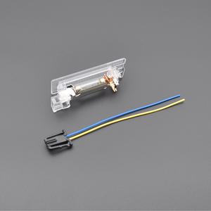Luz de maletero 1KD947101 para Volkswagen Sagitar Golf Tiguan Touran Skoda, iluminación del compartimento de equipaje con cable - Product Image 1