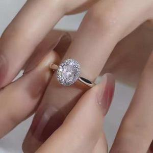 Anillo de Diamante Moissanita de Plata de Ley 925 de Primera Calidad para Boda, Compromiso, Aniversario y Colección de Joyería Fina - Product Image 4