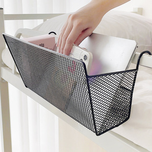 Panier suspendu en maille rectangulaire pour rangement de chevet, idéal pour les étudiants en dortoir - Product Image 3