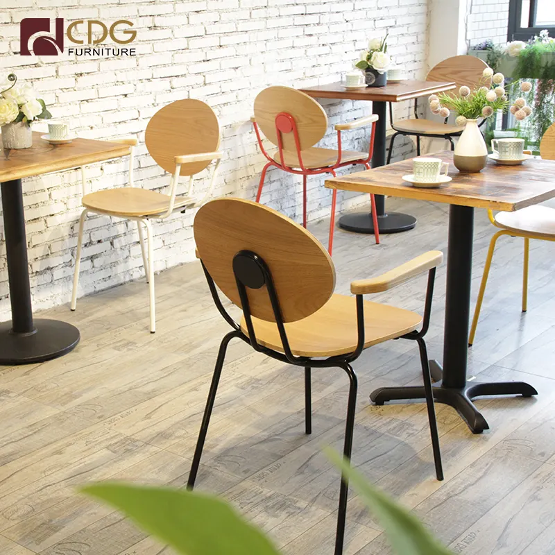 モダンデザイン木製レストランセット1テーブル2椅子コーヒーショップ家具