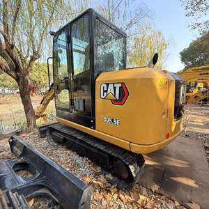 Excavatrice sur chenilles <span class=keywords><strong>d</strong></span>'<span class=keywords><strong>occasion</strong></span> CAT 305.5E, <span class=keywords><strong>d</strong></span>'origine japonaise, <span class=keywords><strong>mini</strong></span>-excavatrice de 5,5 tonnes pour la construction - Product Image 3