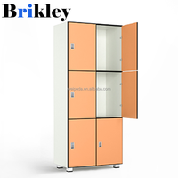 Casiers intelligents Brikley de haute qualité, couleur grain de bois, casier de rangement HPL avec serrure intelligente numérique pour salle de sport