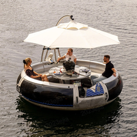 Bateau de fête flottant en forme de donut, coque rigide en PE, pour 8 personnes, pour les loisirs aquatiques et les activités commerciales.