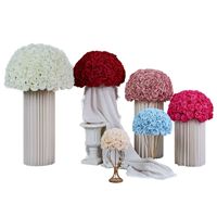 Décoration de Cérémonie : Boules de Fleurs Élégantes en Soie de Pivoine et d'Hortensia de Luxe, de Haute Qualité, pour Allée de Cérémonie et Événements, 30-80cm