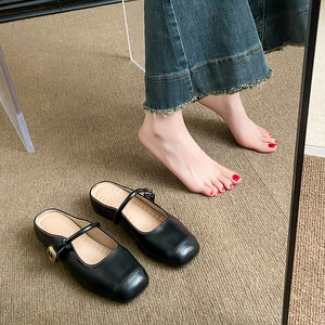 Sandales de plage polyvalentes et élégantes pour femmes, pour une utilisation en plein air en été, design antidérapant, tendance de la mode, respirantes et confortables - Product Image 6