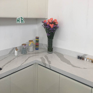 เคาน์เตอร์ครัว/ท็อปโต๊ะทำจากหินควอตซ์ลายหินอ่อนคาลาคัตต้าสีขาวขัดเงา - Product Image 5