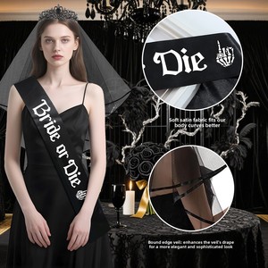Ensemble couronne, voile et écharpe de mariée gothique noire - Tissu satiné pour mariage et enterrement de vie de jeune fille - Product Image 2