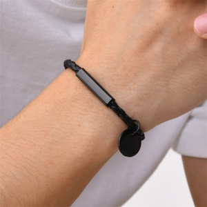 Bracelets haut de gamme personnalisés en acier inoxydable plaqué or avec pendentif rond vierge et breloque barre - Product Image 2