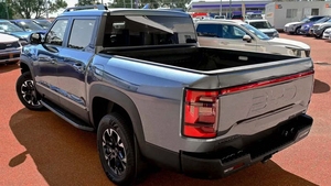 Nouveau et Frais 2025 BYD SHARK 6 Premium 1.5L Ute 4x4 Automatique Sièges en Cuir Conduite à Droite - Product Image 2